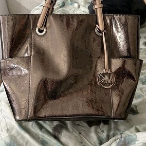 Michael Kors Jet Set Travel Tote